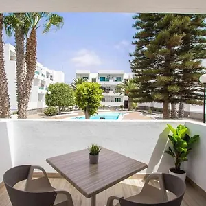 holyhome-premium-102.in-canary-islands.com/